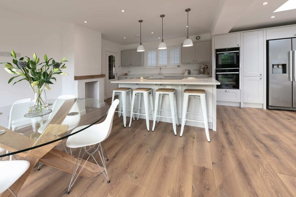 V4 Flooring Laminate Flooring